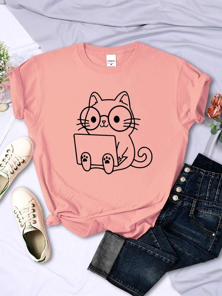 Pink Careful Study Of Work Cat Sketches Women T-Shirt Personality Trend Casual Tee Clothing Street Creative Tops Female Short Sleeve TRENDYPET'S ZONE